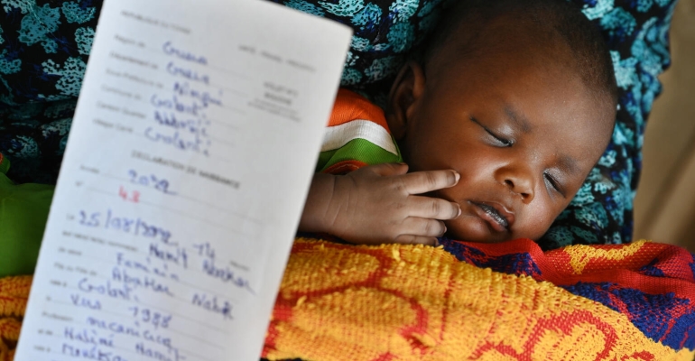 2023 - 2024, África Central y Occidental: La Oficina Regional de UNICEF en África Occidental y Central inicia una alianza formal con CHIP para mejorar el registro de nacimientos
